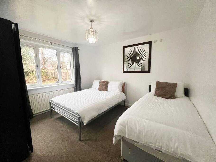 Shared House In Central Location Inverness Bagian luar foto
