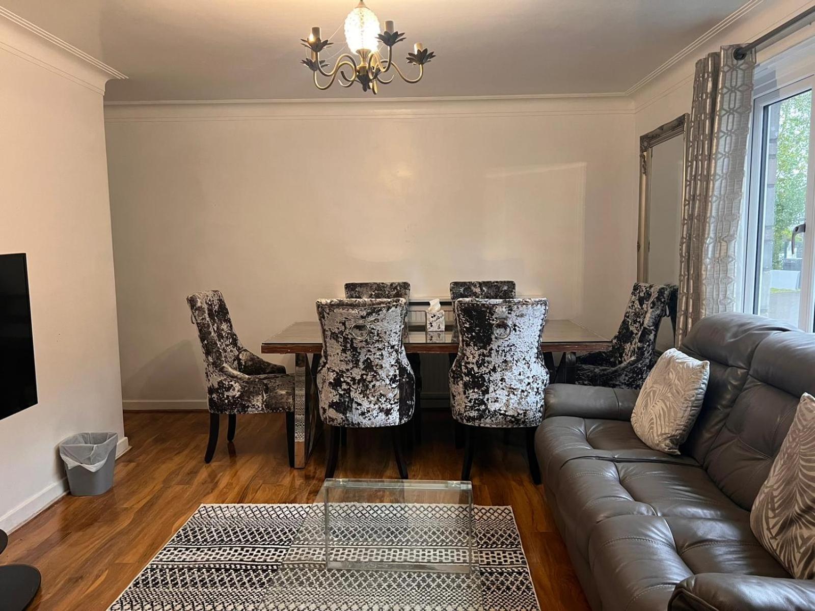 Shared House In Central Location Inverness Bagian luar foto