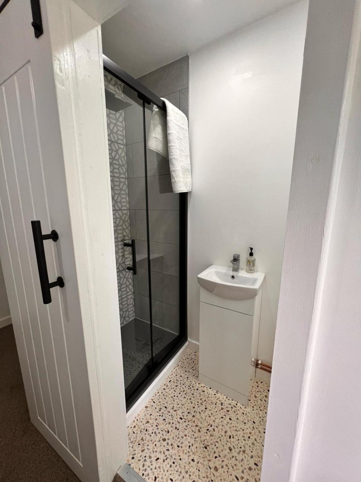 Shared House In Central Location Inverness Bagian luar foto